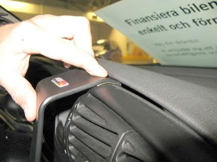 Ford Mondeo 97-00, wyśrodkowany
