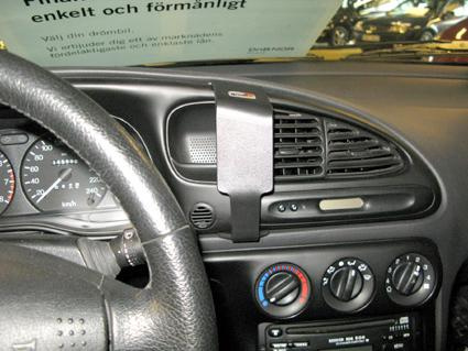 Ford Mondeo 97-00, wyśrodkowany