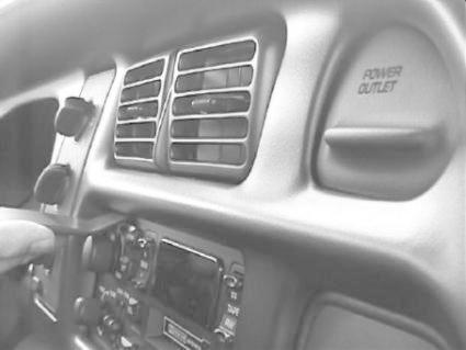 Dodge Ram Pick Up 1500, 2500/3500 98-01, Wyśrodkowany