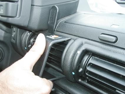 Landrover Freelander 98-03, wyśrodkowany