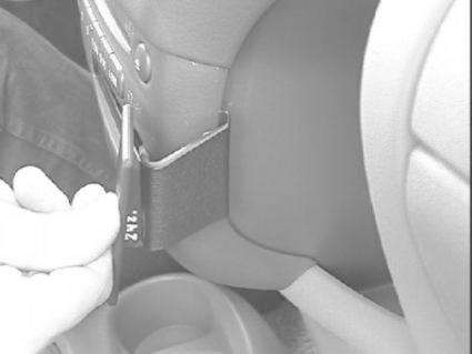 ProClip Uchwyt montażowy Toyota Yaris 99-02/Yaris Verso 99-05, pod kątem