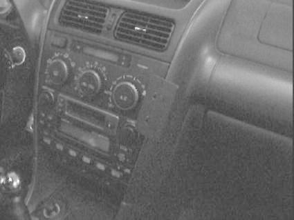 Lexus IS Serie 01-05, pod kątem