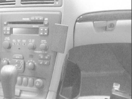Volvo V70 00-04, pod kątem