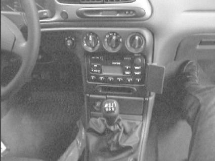 Ford Mondeo 00-00, wyśrodkowany