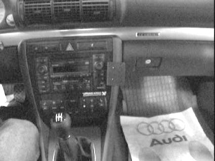 Brodit ProClip, Audi A4 Sedan 00-01