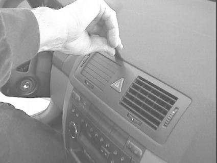 ProClip Uchwyt montażowy Skoda Fabia 00-07, Wyśrodkowany