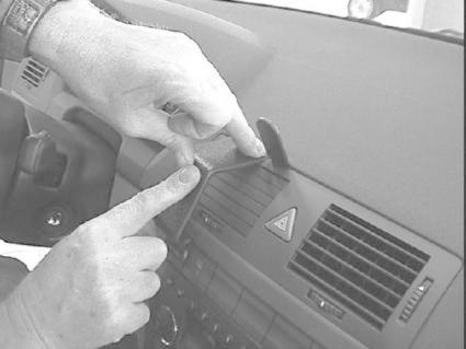 ProClip Uchwyt montażowy Skoda Fabia 00-07, Wyśrodkowany