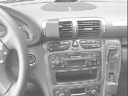 Mercedes Benz C-Klass 00-06, Wyśrodkowany
