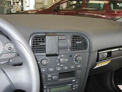 Volvo S40/V40 01-03, Wyśrodkowany
