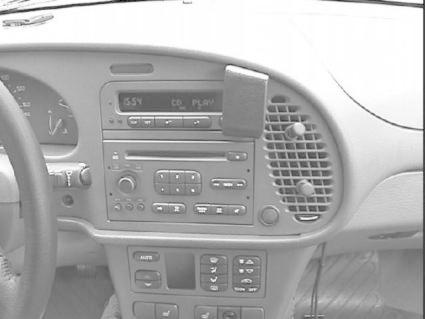 Saab 9-3 98-02, Środek