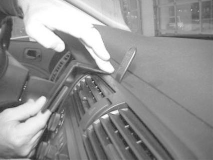 ProClip Uchwyt montażowy Honda Civic 4 Drzwi 01-05/Civic Hybrid 03-05, Wyśrodkowany
