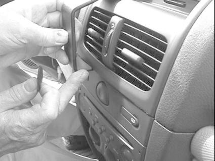 Renault Clio 02-05, centralny