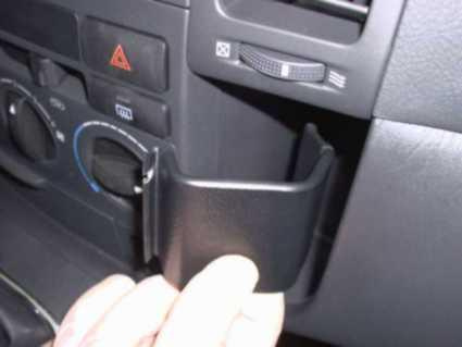 Toyota Corolla Verso 02-03, kątowy