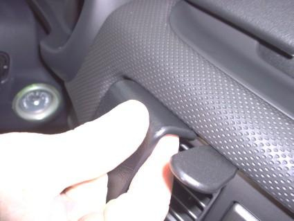 Subaru Forester 03-07, Wyśrodkowany