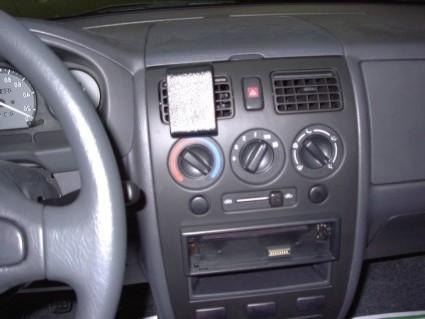 Daihatsu Sirion 02-06, Wycentrowany