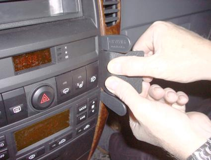 Kia Sorento 02-07, Kątowy, Brązowy panel drewniany