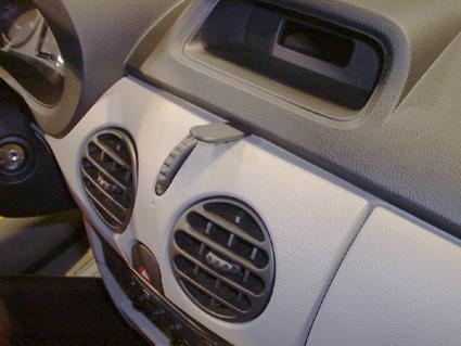 Renault Kangoo 03-07, Wycentrowany