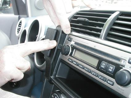 Honda Element 03-12, Wycentrowany