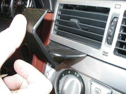 Chrysler Crossfire 04-07, Wyśrodkowany