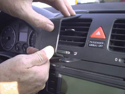 Volkswagen Golf V 04-09, Środek