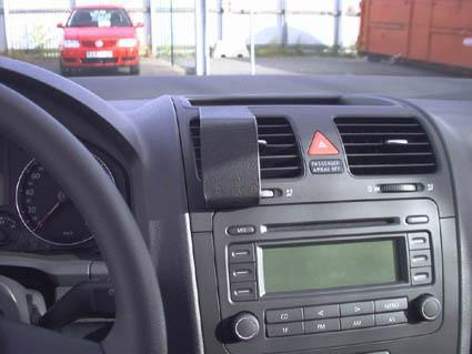 Volkswagen Golf V 04-09, Środek