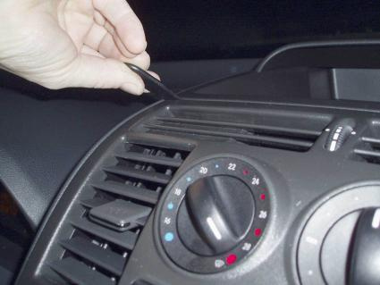 Mercedes Benz Vito 04-14, Wyśrodkowany