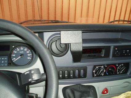 Renault Master 04-10, Wyśrodkowany