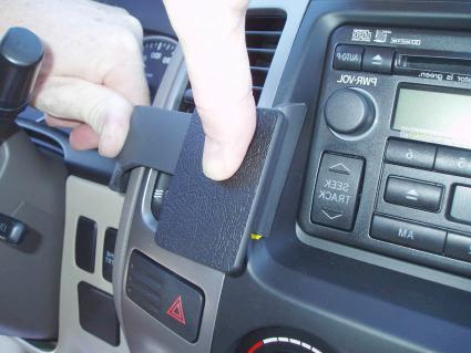 ProClip Uchwyt montażowy Toyota LandCruiser 90 03-05, Wyśrodkowany