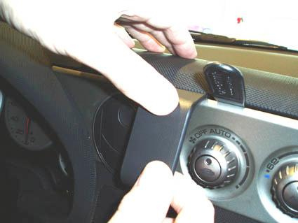 Honda Integra 04-06, Wyśrodkowany
