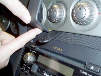Honda Integra 04-06, Wyśrodkowany