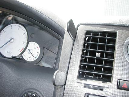 Chrysler 300C/Touring 05-10, Wyśrodkowany