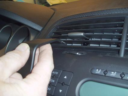 Seat Altea 04-14/Altea XL 08-15/Toledo 04-09, Wyśrodkowany