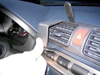 ProClip uchwyt montażowy Kia Picanto 05-09, wyśrodkowany