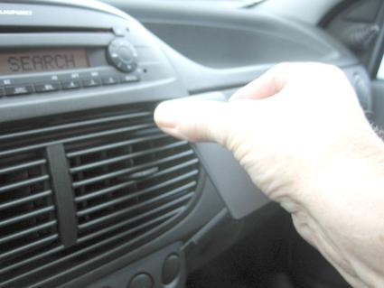ProClip uchwyt montażowy Fiat Punto 04-07, pod kątem