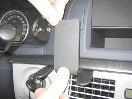 Hyundai Sonata 05-08, wyśrodkowany