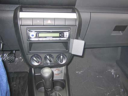 Volkswagen Fox 05-11, pod kątem