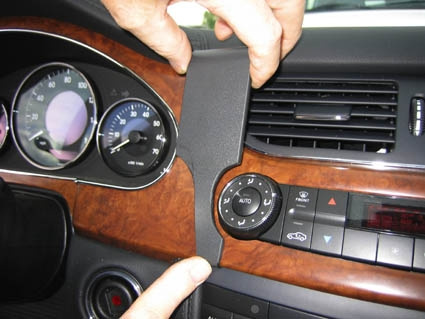 Brodit ProClip, Mercedes Benz CLS-Class 05-10
