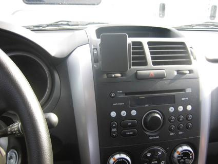 Suzuki Grand Vitara 05-15, wyśrodkowany