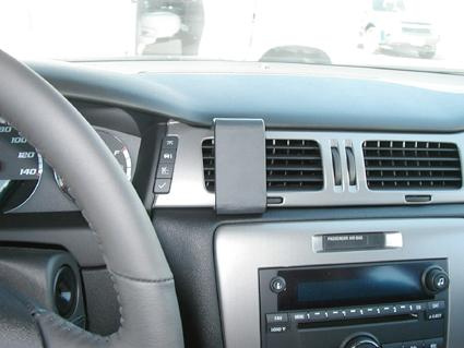 Chevrolet Impala 06-13, Wyśrodkowany