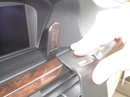 BMW 316-330/E90/E91/E92/E93 05-12, Kątowy, Drewniany panel, OEM Nav.