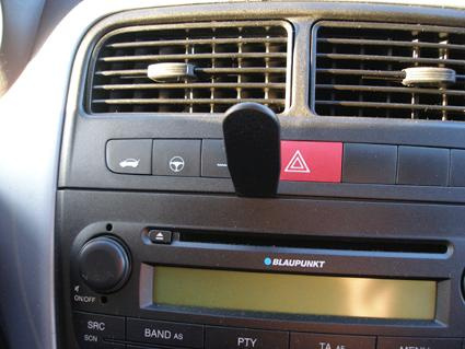 Fiat Punto Grande 06-13, Wyśrodkowany