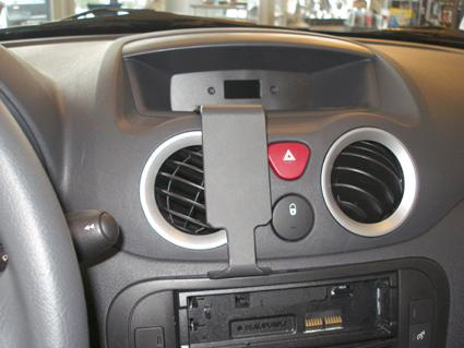 Citroen C2/C3 06-09, Wyśrodkowany