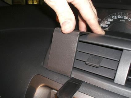 Daihatsu Materia 07-13, Wyśrodkowany