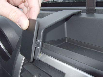 Dodge Nitro 07-12, Wyśrodkowany