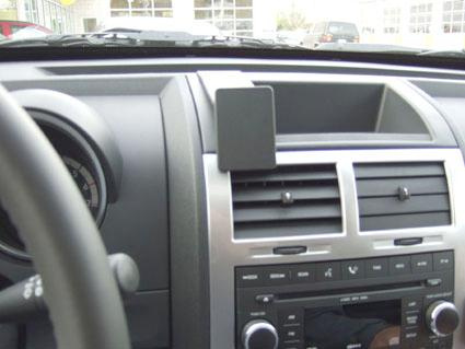 Dodge Nitro 07-12, Wyśrodkowany