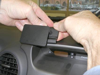 ProClip Monteringsbygel Kia Carens 07-13, Wyśrodkowany