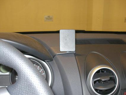 Nissan Qashqai 07-13, Wyśrodkowany