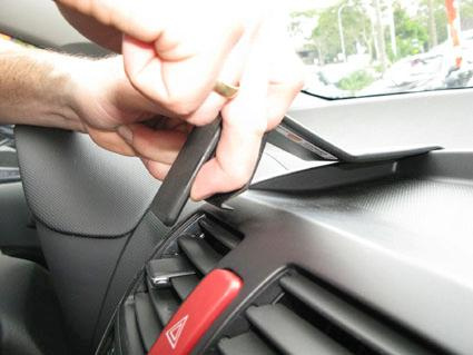 Toyota Auris 07-12, Centralny