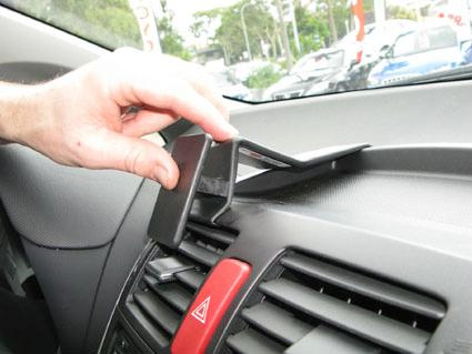 Toyota Auris 07-12, Centralny