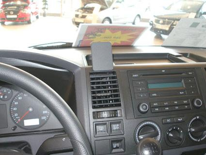 Volkswagen Caravelle 04-09, Centralny